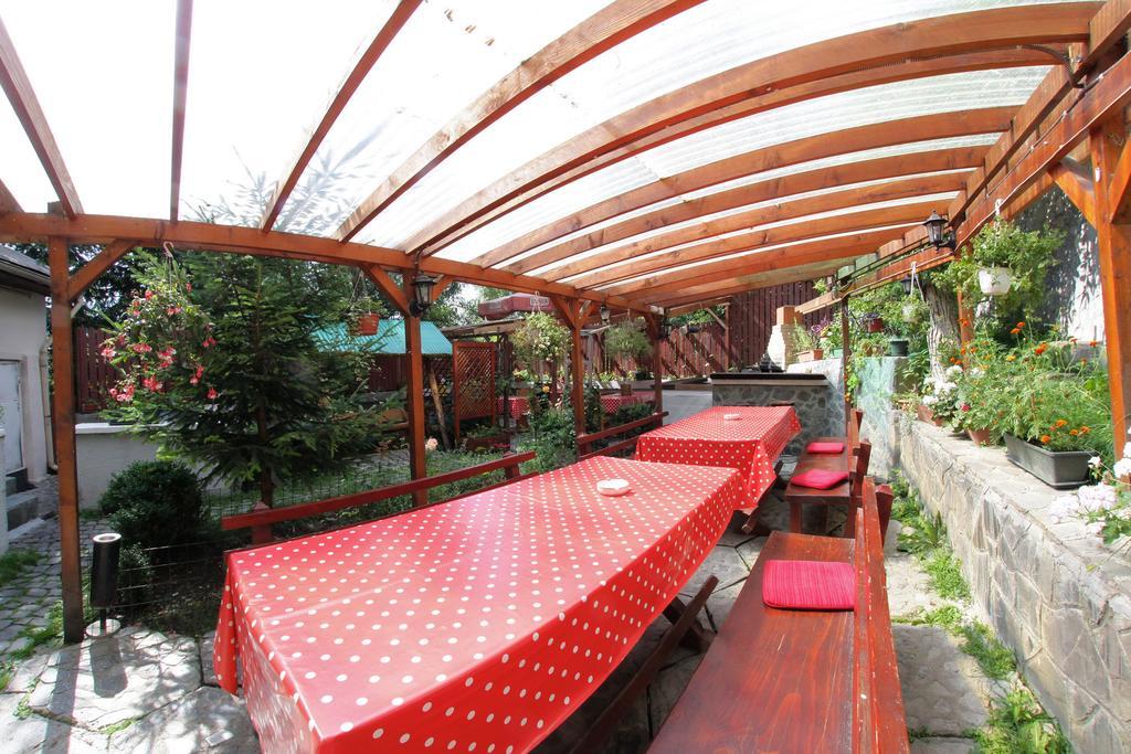 Cazare Casa Cristina Busteni Ngoại thất bức ảnh